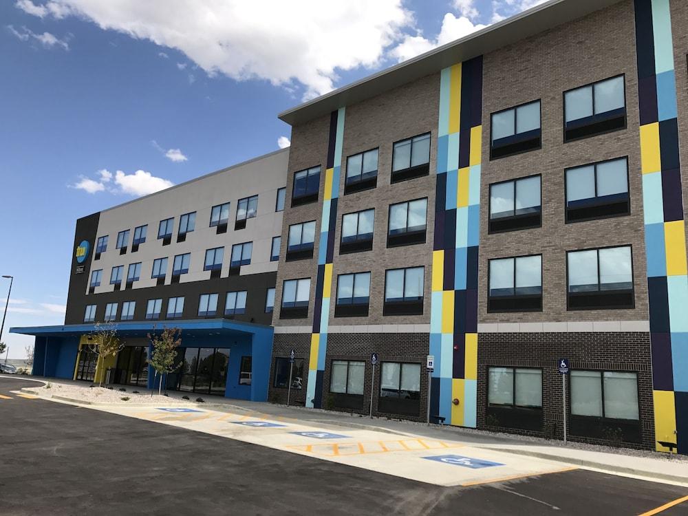 Tru By Hilton Cedar Rapids Westdale Exterior foto